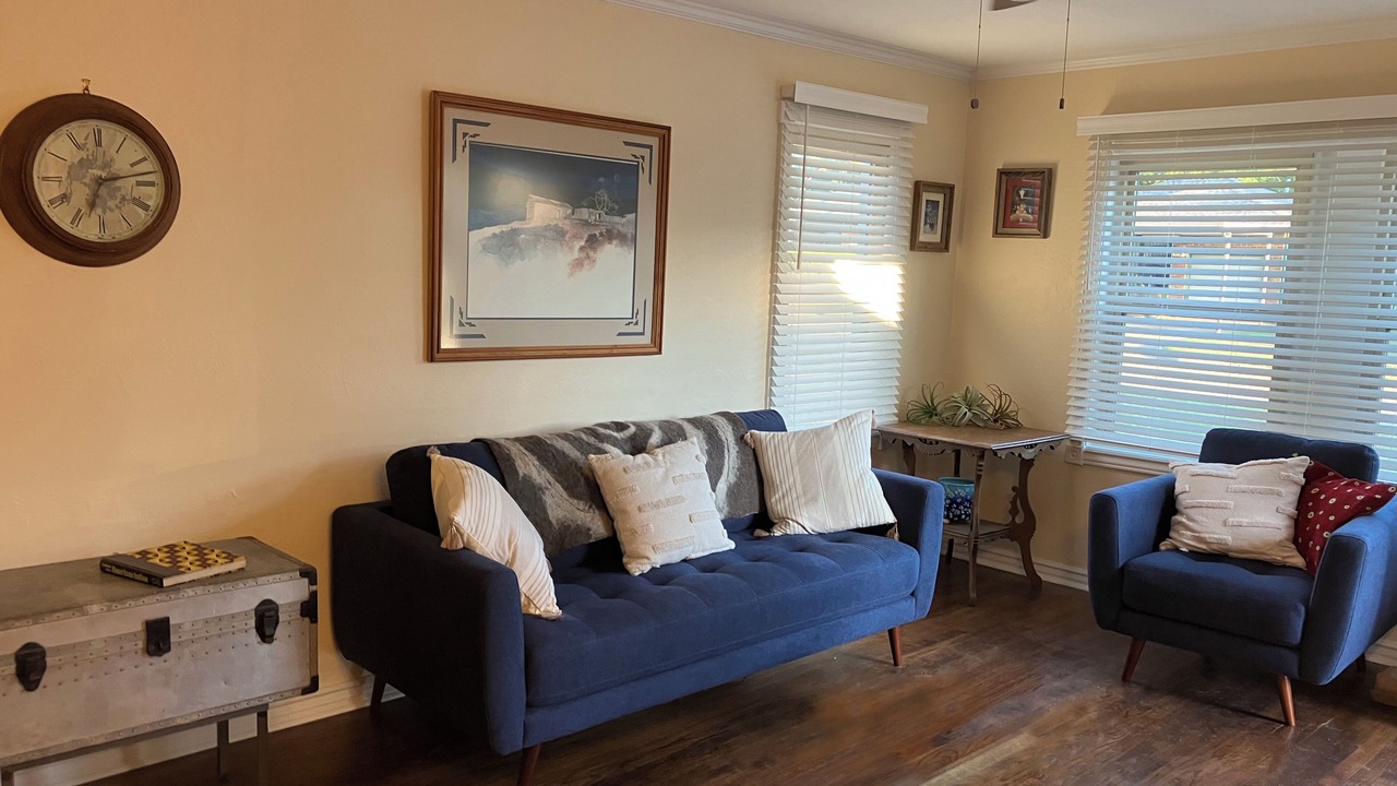 Photo of Livingroom in Midwest City