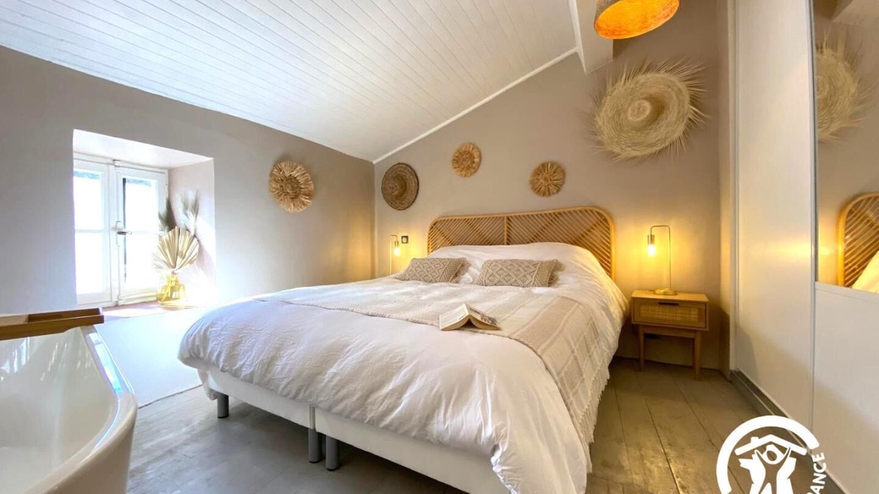 Photo of Bedroom in Prats-de-Mollo-la-Preste