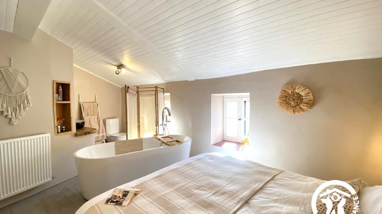 Photo of Bedroom in Prats-de-Mollo-la-Preste