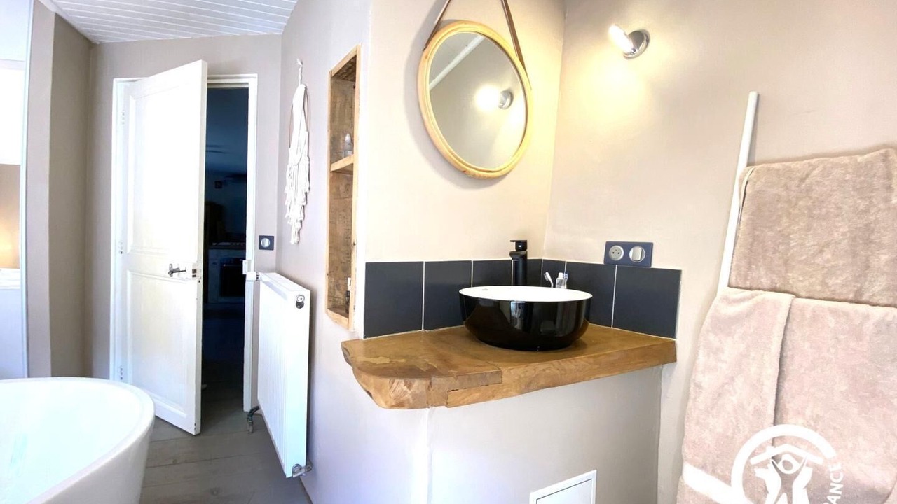Photo of Bathroom in Prats-de-Mollo-la-Preste