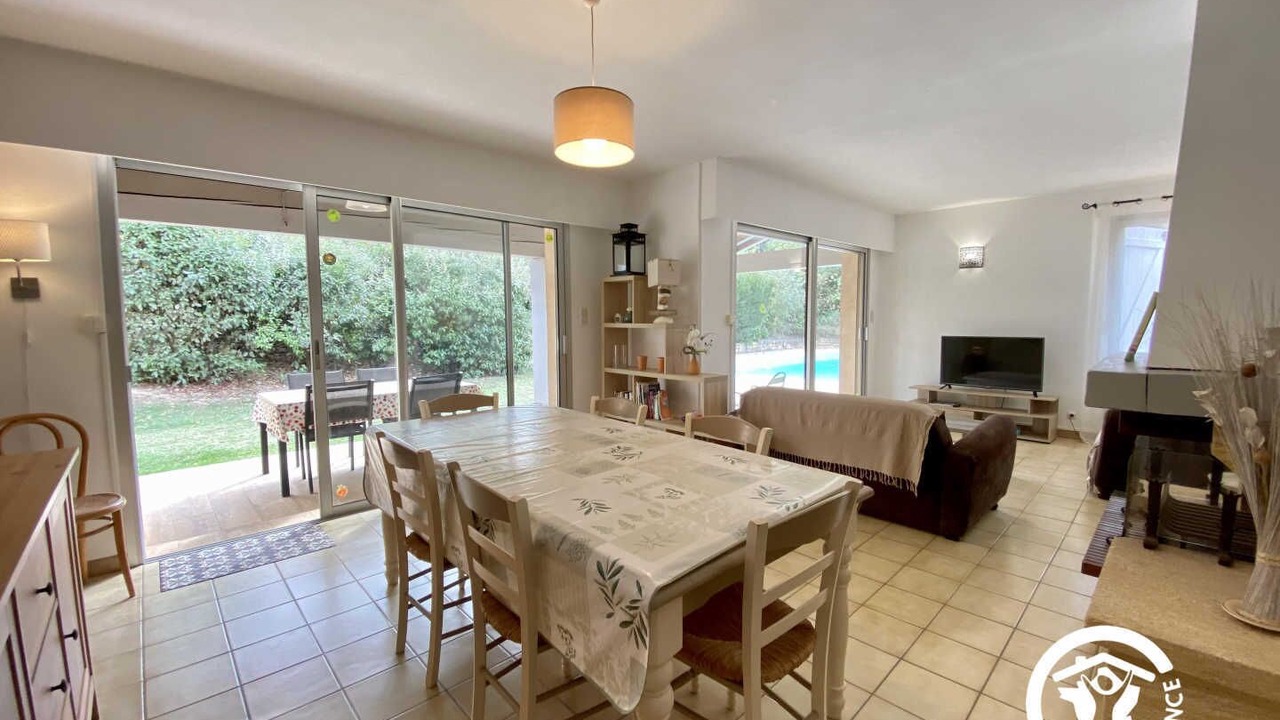 Photo of Livingroom in Palaja