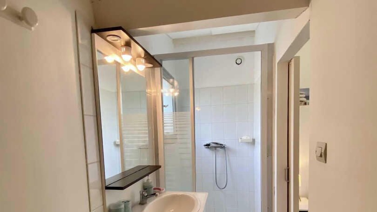 Photo of Bathroom in Palaja