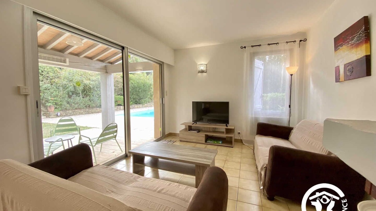 Photo of Livingroom in Palaja