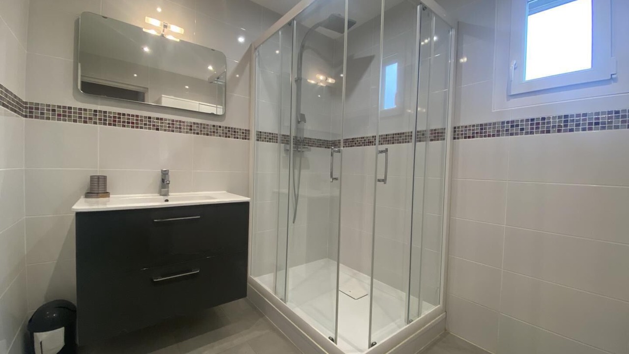 Photo of Bathroom in Alenya