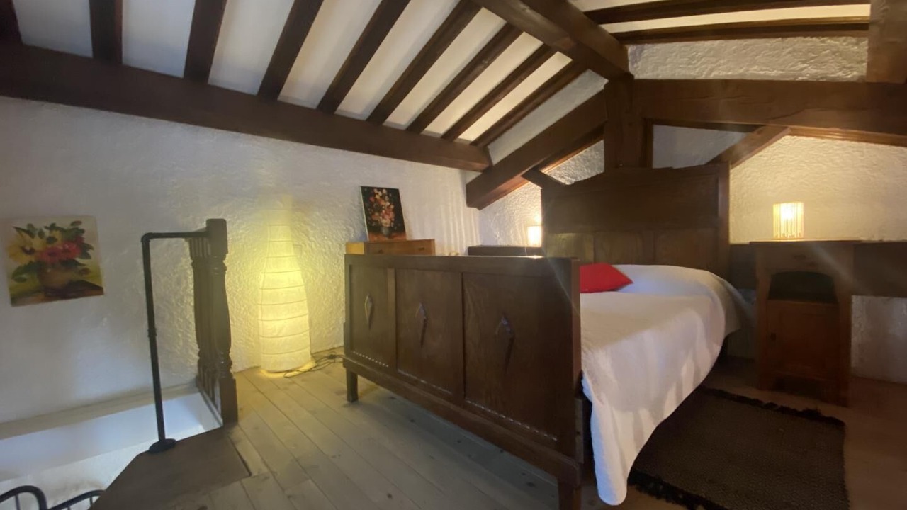 Photo of Bedroom in Alenya