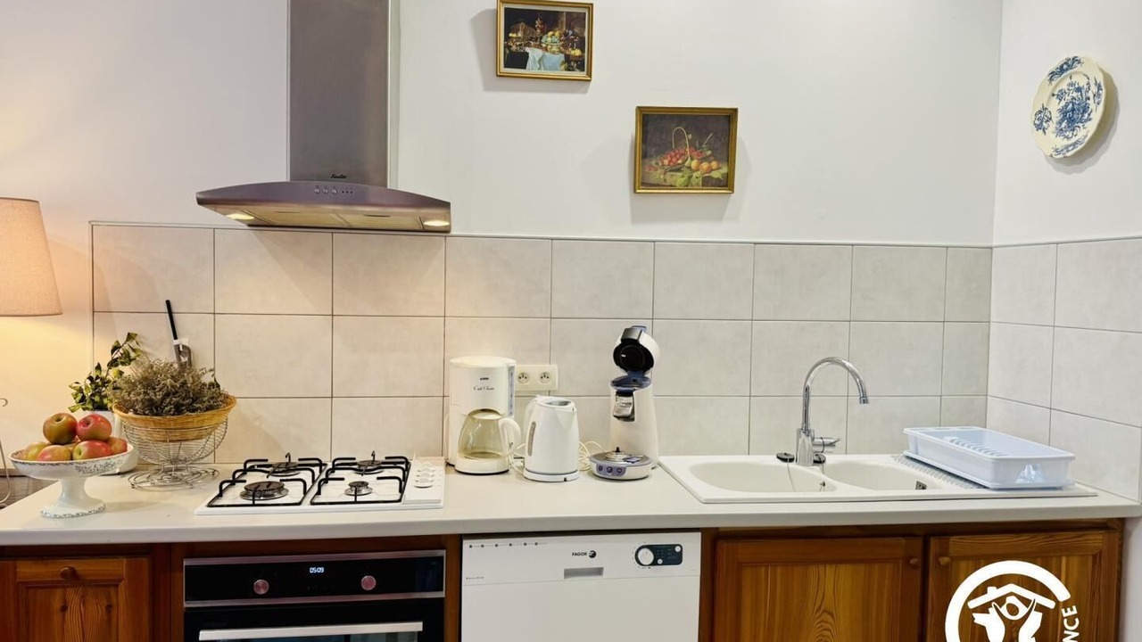 Photo of Kitchen in Caunes-Minervois