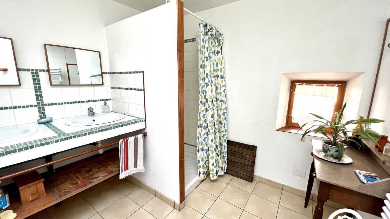 Photo of Bathroom in Fraisse-des-Corbieres