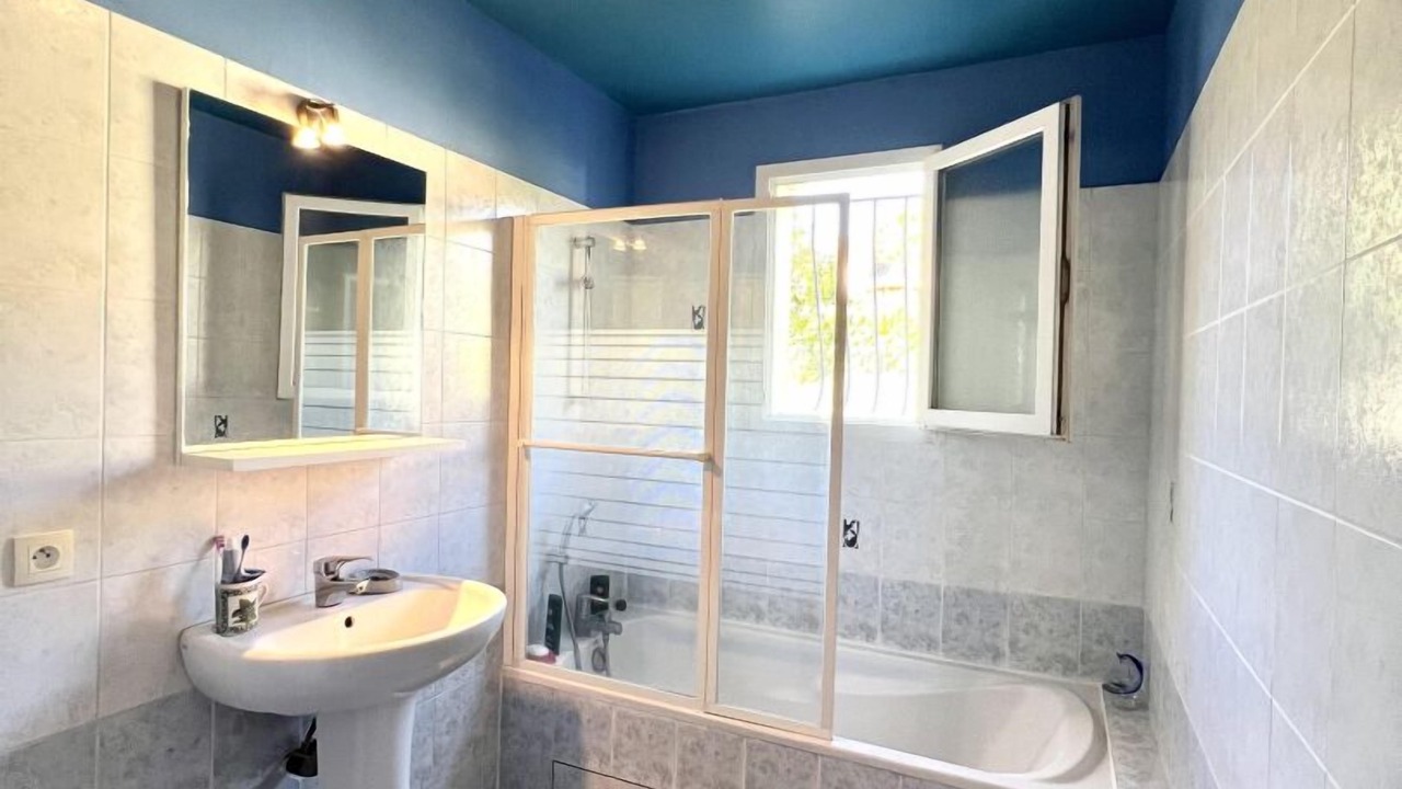 Photo of Bathroom in Brenac