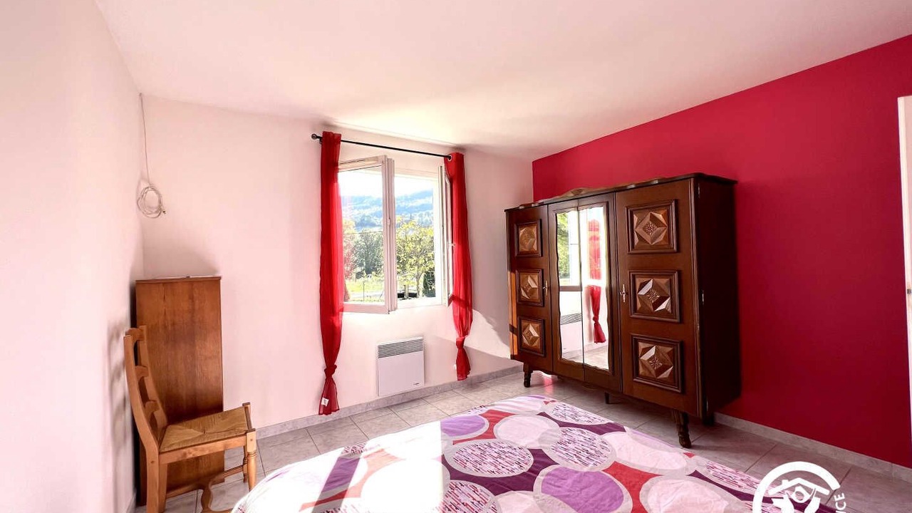 Photo of Bedroom in Brenac