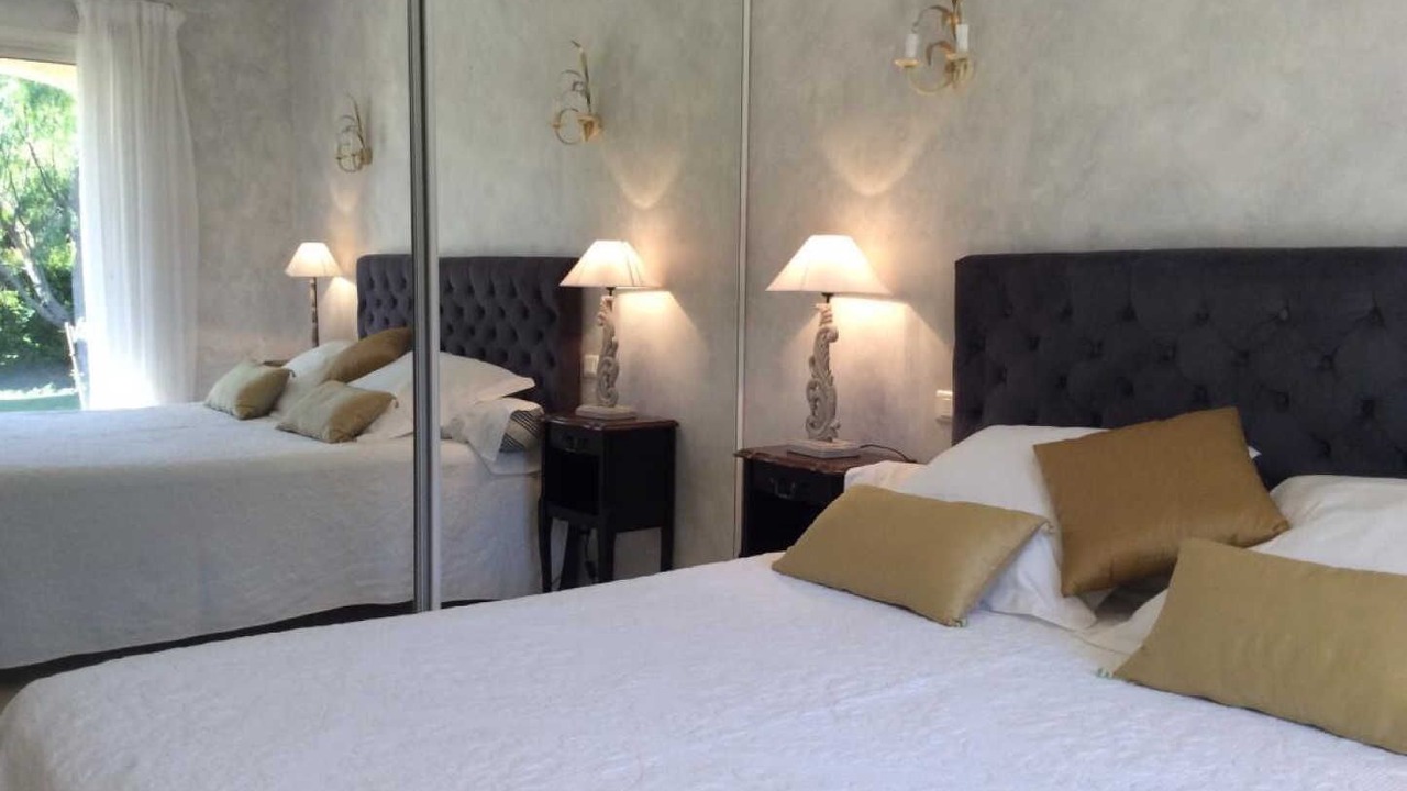 Photo of Bedroom in Saint-Feliu-d'Avall
