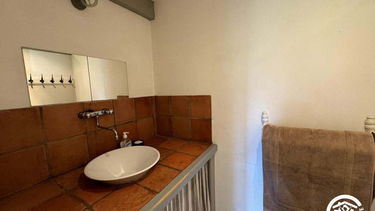 Photo of Bathroom in Elne
