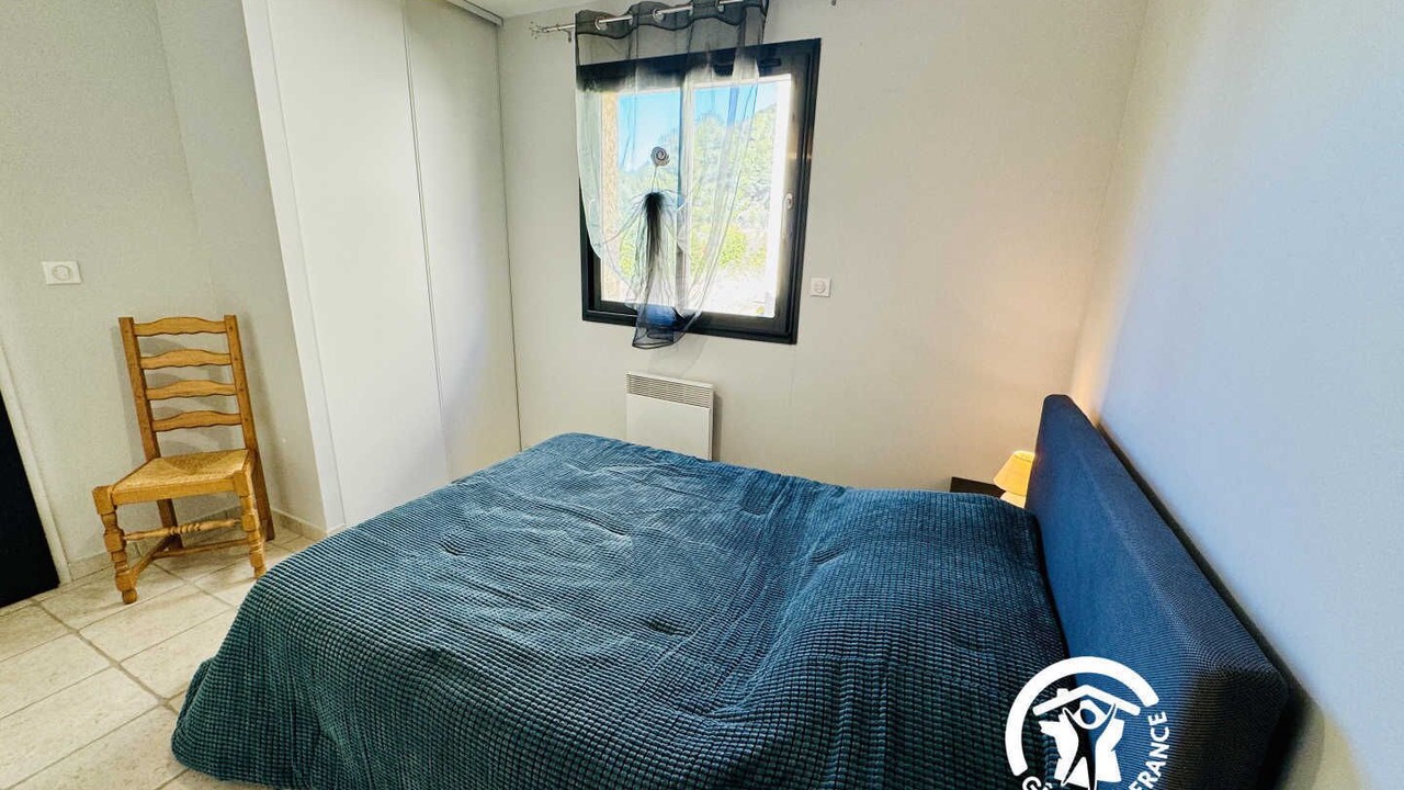 Photo of Bedroom in Roquefort-des-Corbieres