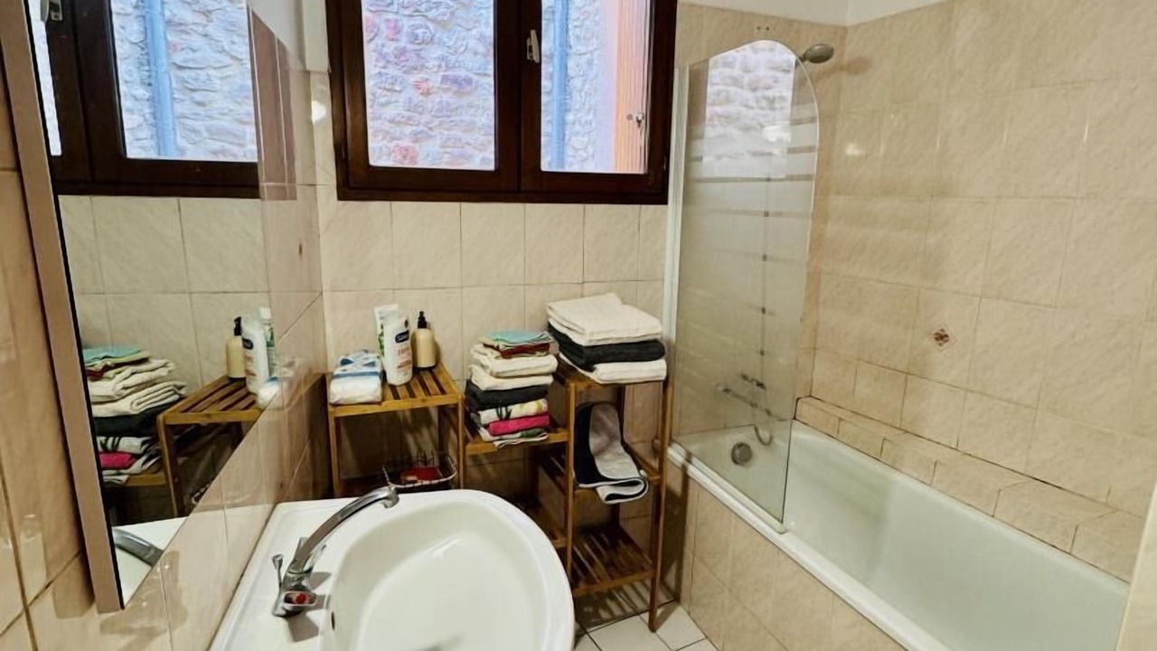 Photo of Bathroom in Campagne-sur-Aude