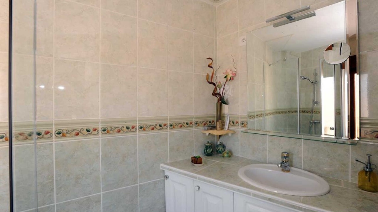 Photo of Bathroom in Laroque-des-Alberes