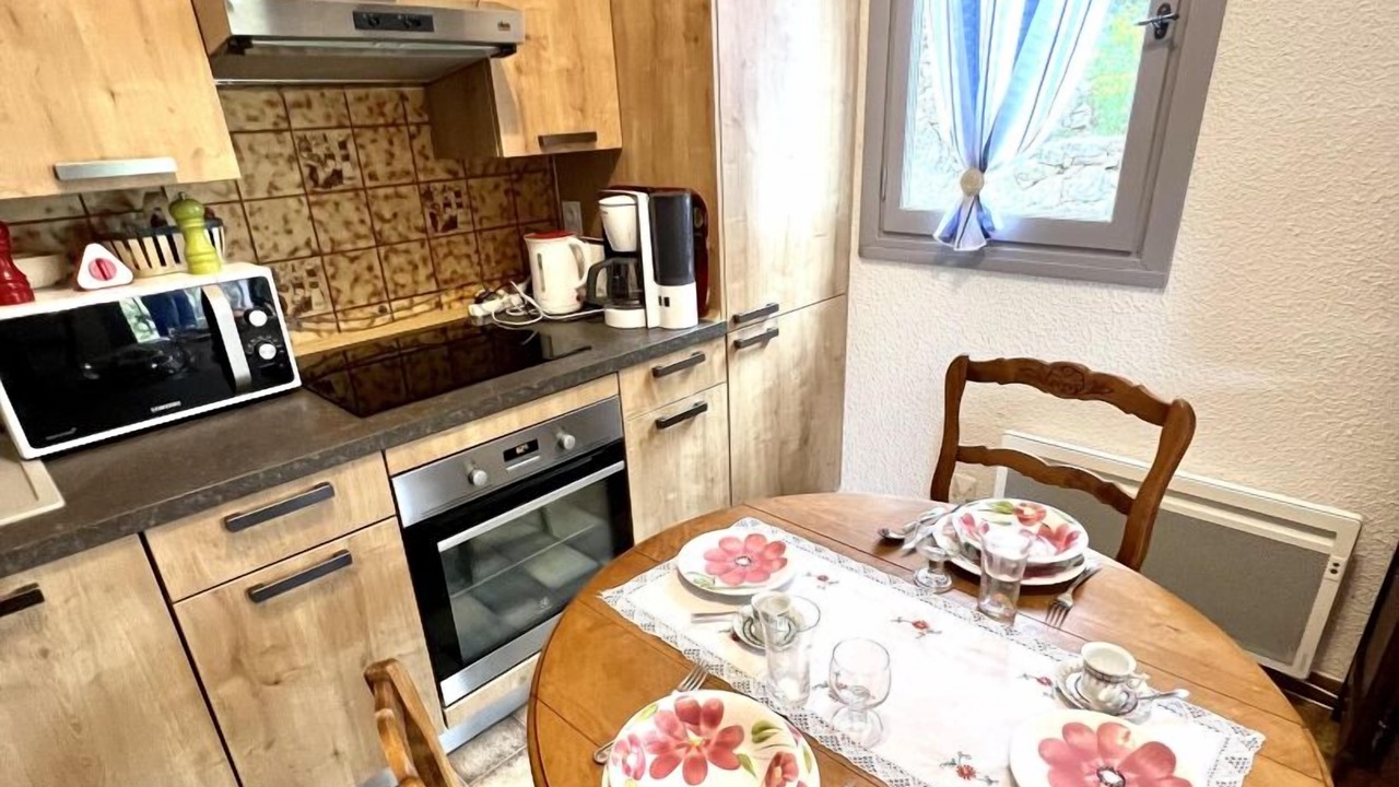 Photo of Kitchen in Villeneuve-Minervois