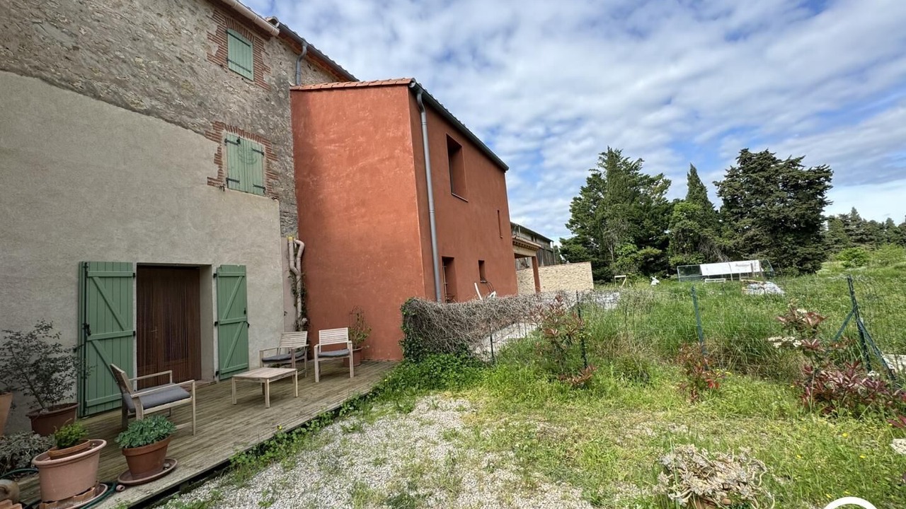 Photo of Patio Balcony in Corbere-les-Cabanes