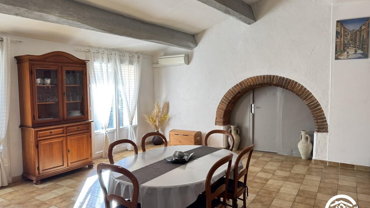 Photo of Others in Elne