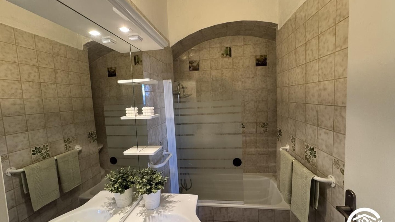 Photo of Bathroom in Elne