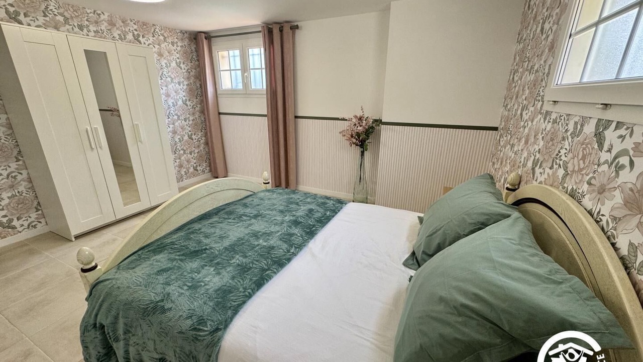 Photo of Bedroom in Roullens