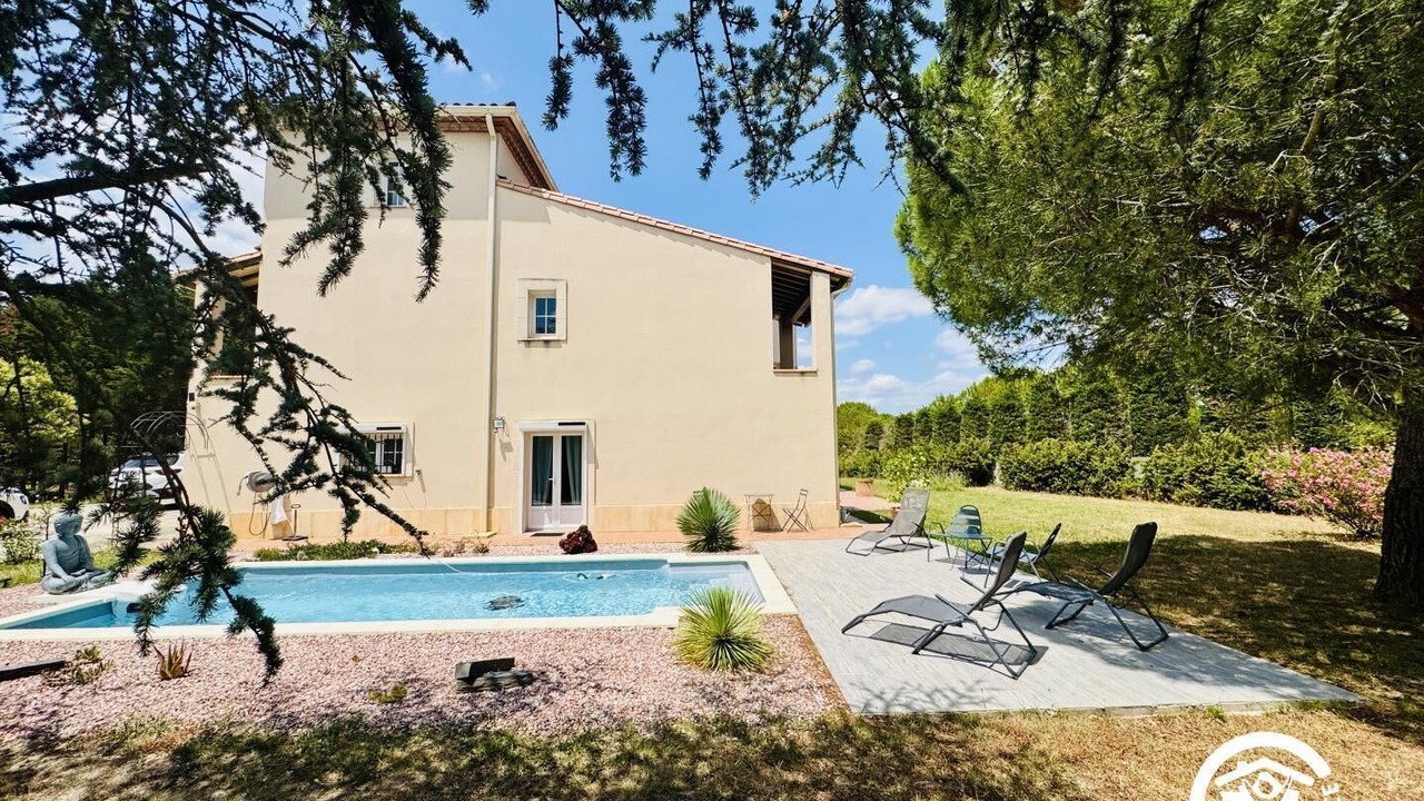 Photo of Outdoor in Roullens