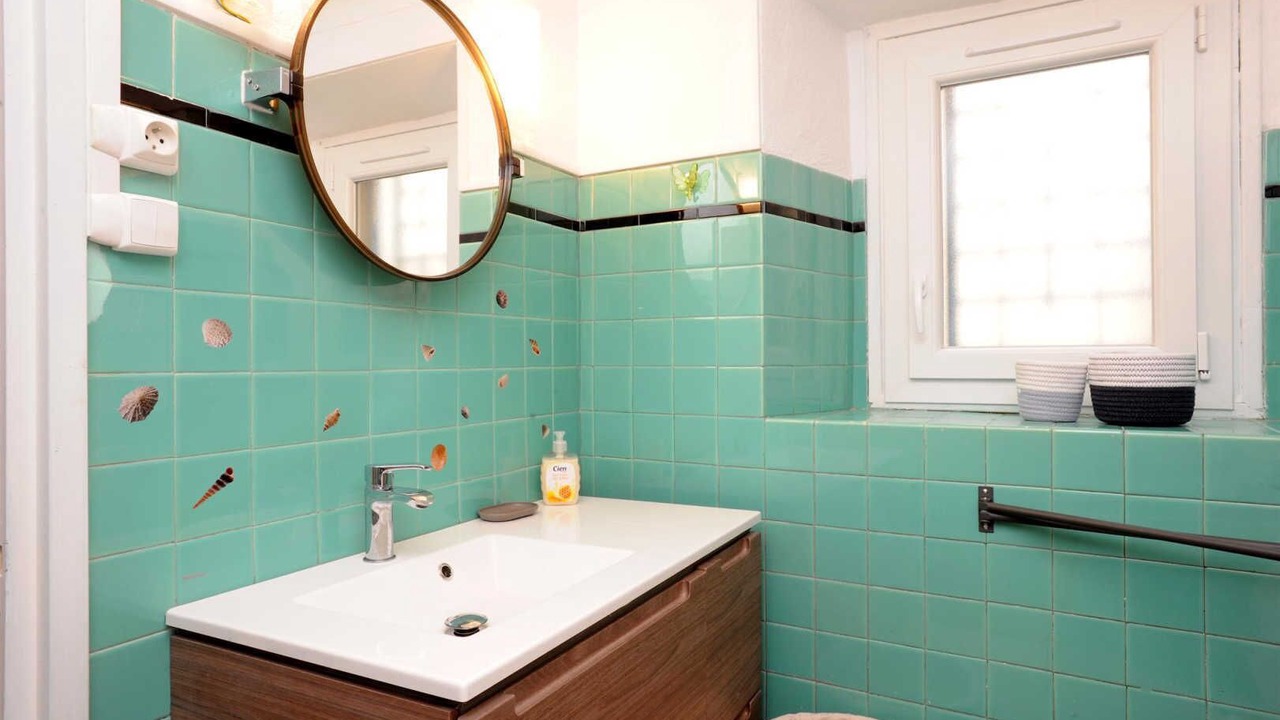 Photo of Bathroom in Rodes