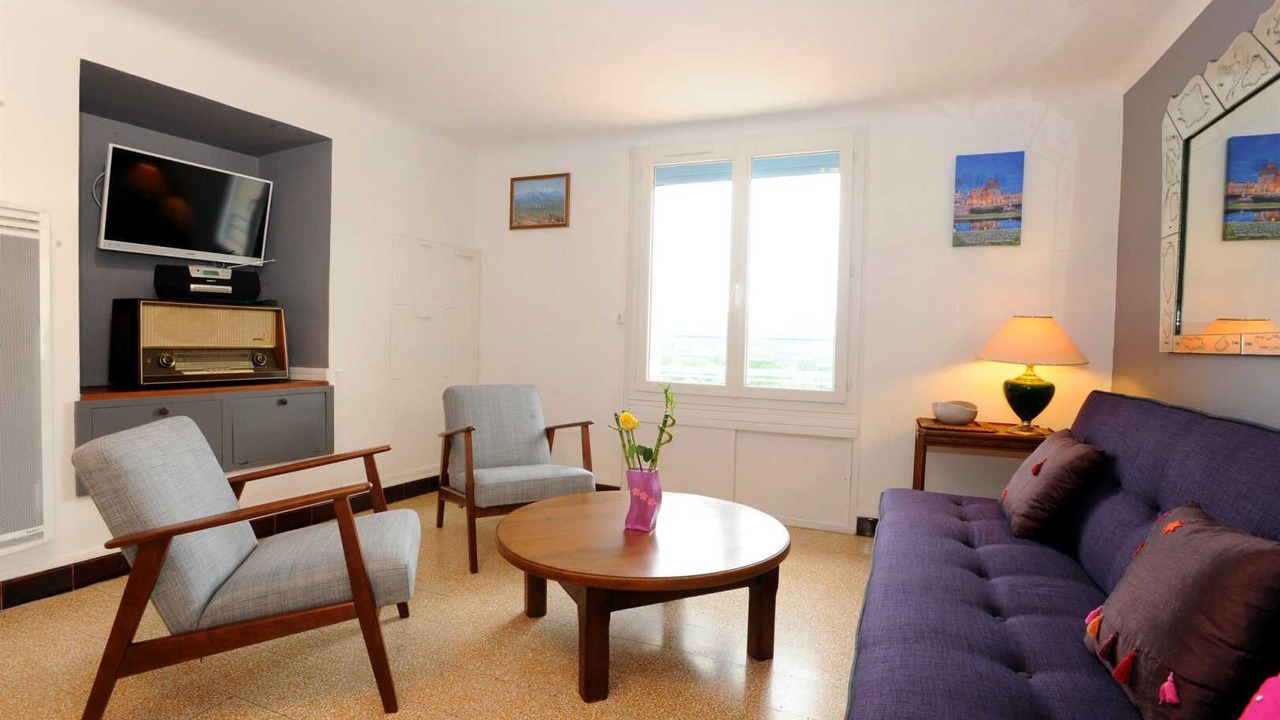 Photo of Livingroom in Rodes