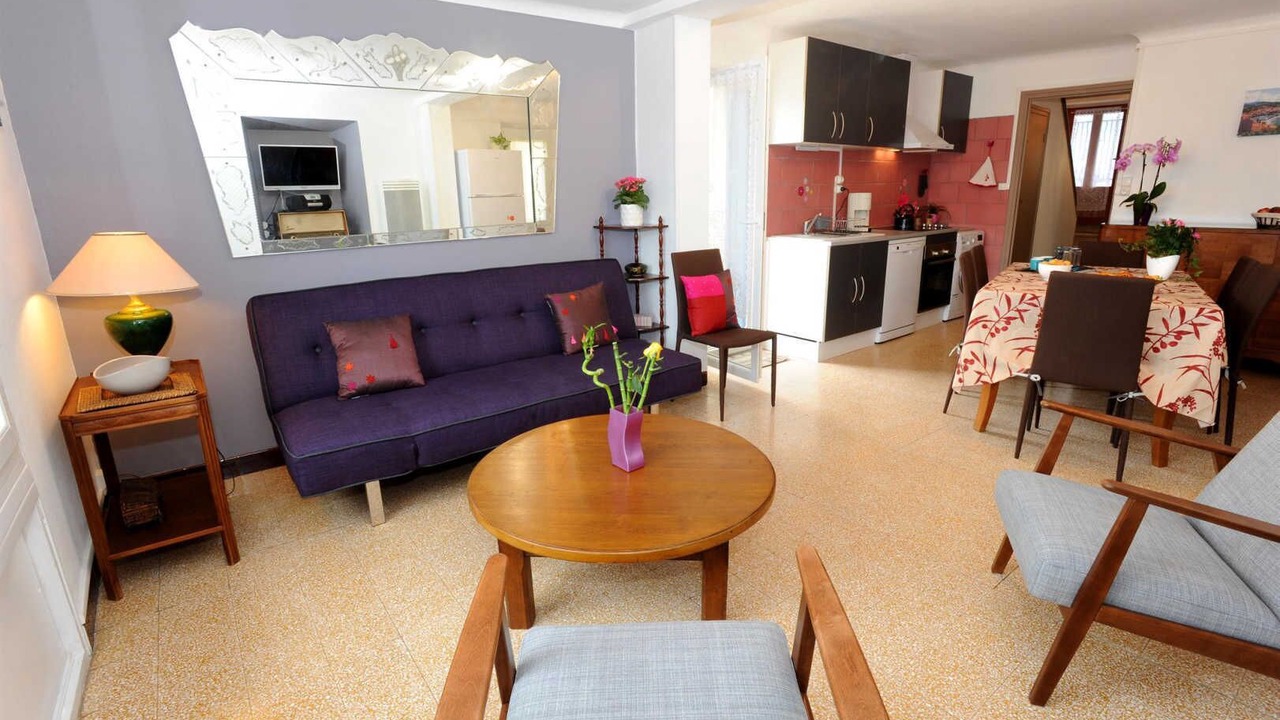 Photo of Livingroom in Rodes