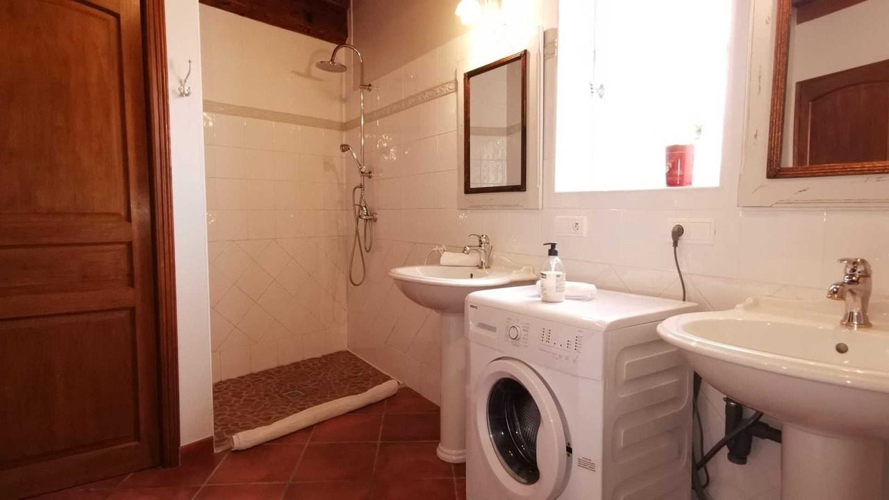 Photo of Bathroom in Caudies-de-Fenouilledes