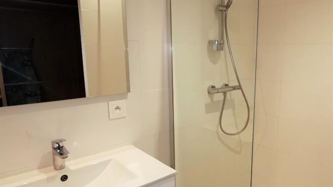Photo of Bathroom in Villeneuve-de-la-Raho