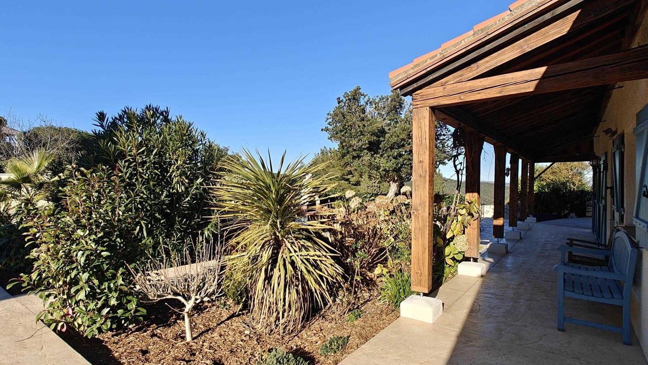 Photo of Outdoor in Llauro