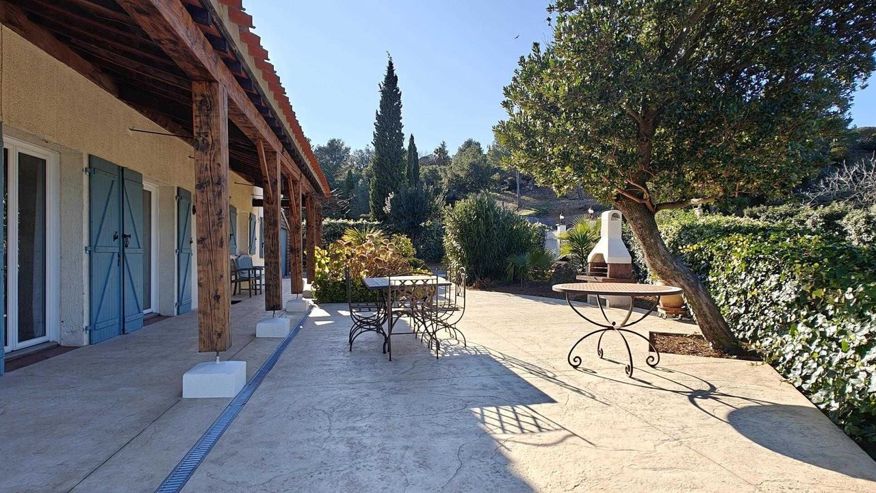 Photo of Outdoor in Llauro