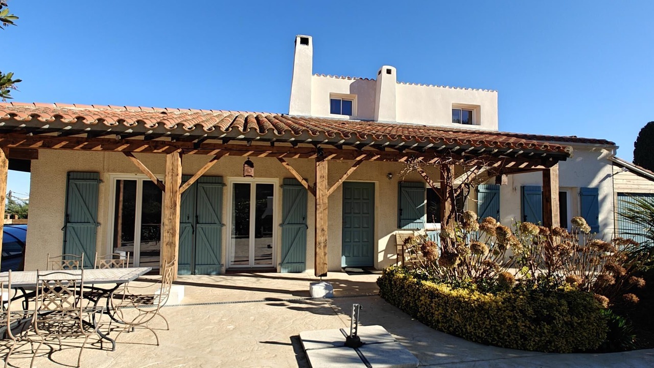 Photo of Outdoor in Llauro