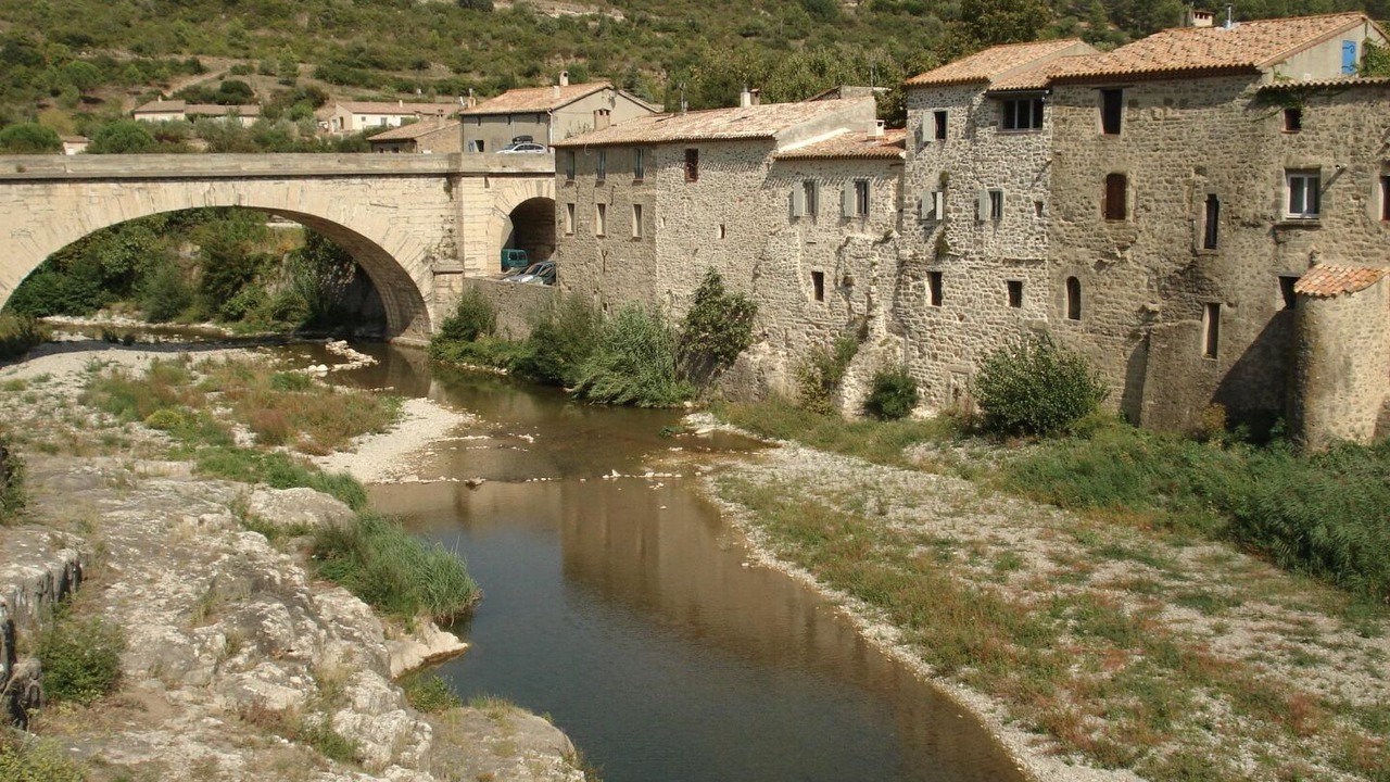Photo of Others in Montseret