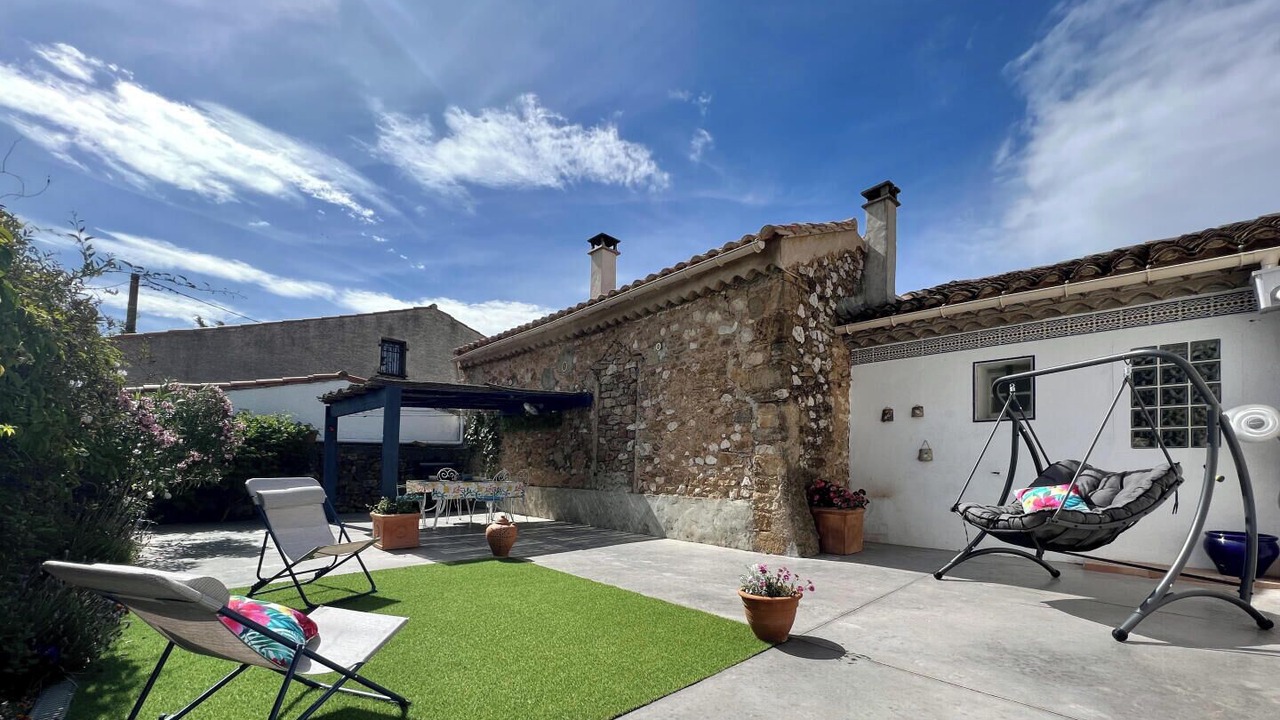 Photo of Patio Balcony in Montseret