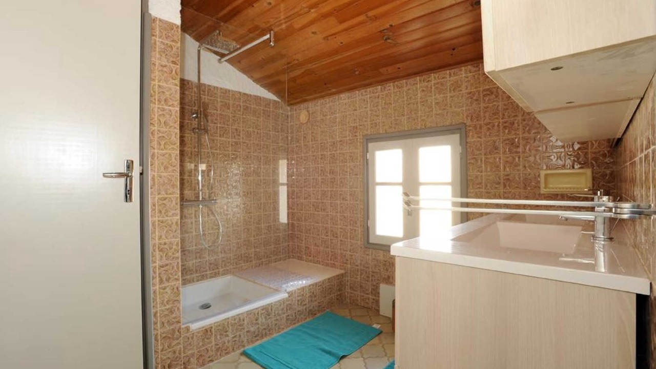 Photo of Bathroom in Corneilla-de-Conflent