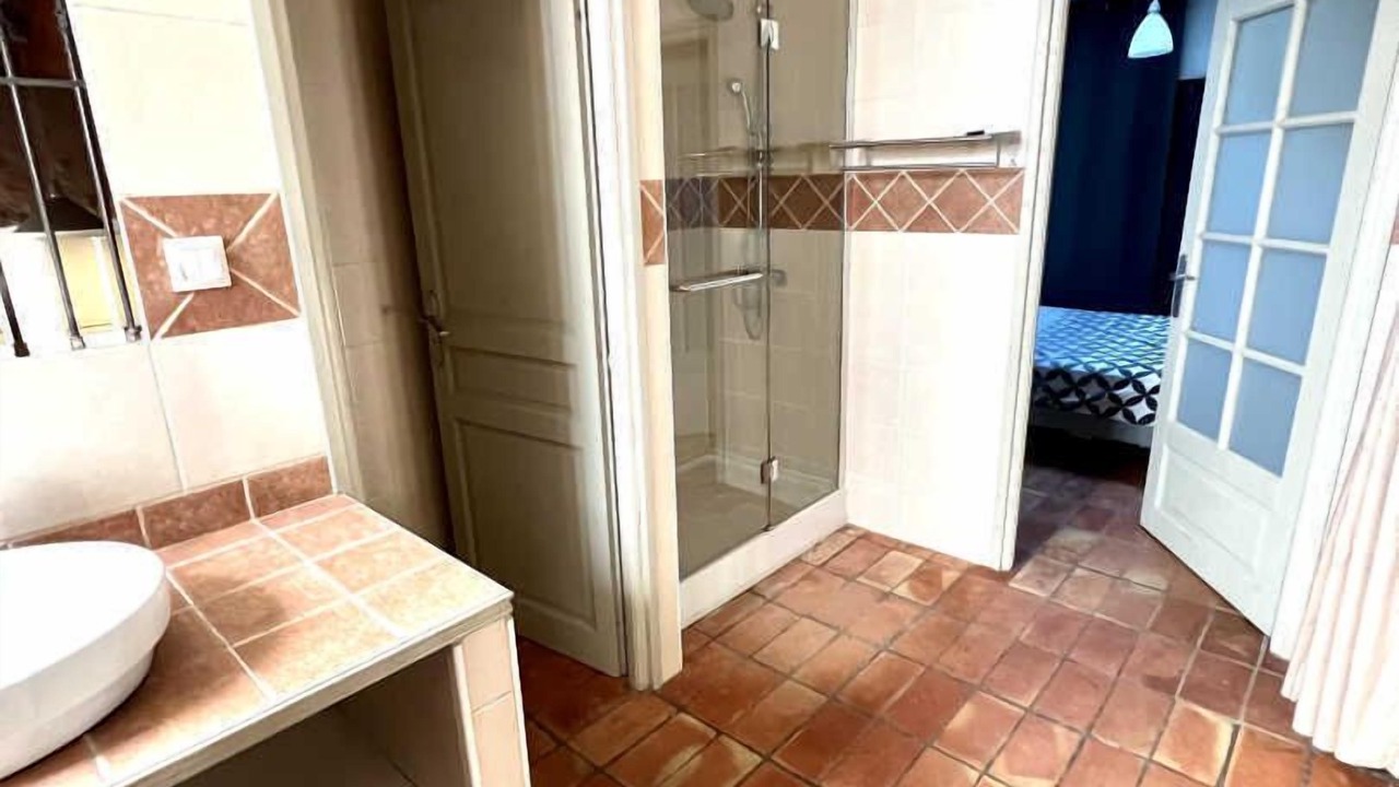 Photo of Bathroom in Embres-et-Castelmaure