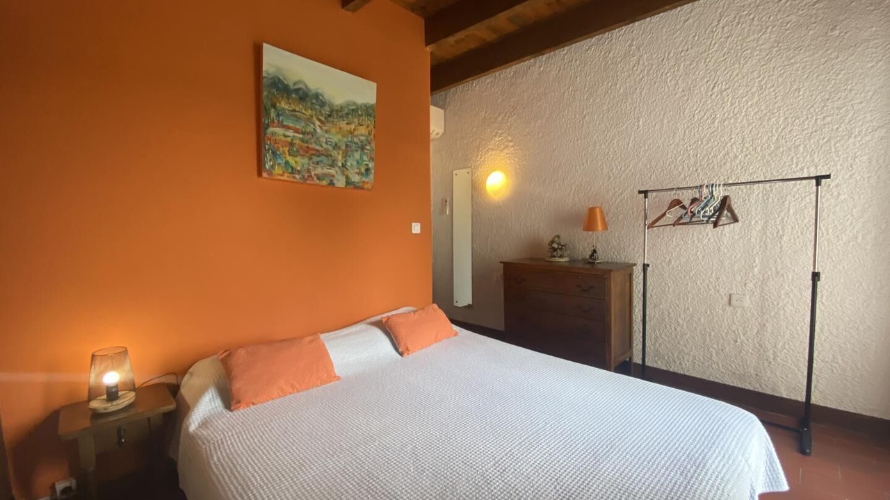 Photo of Bedroom in Alenya