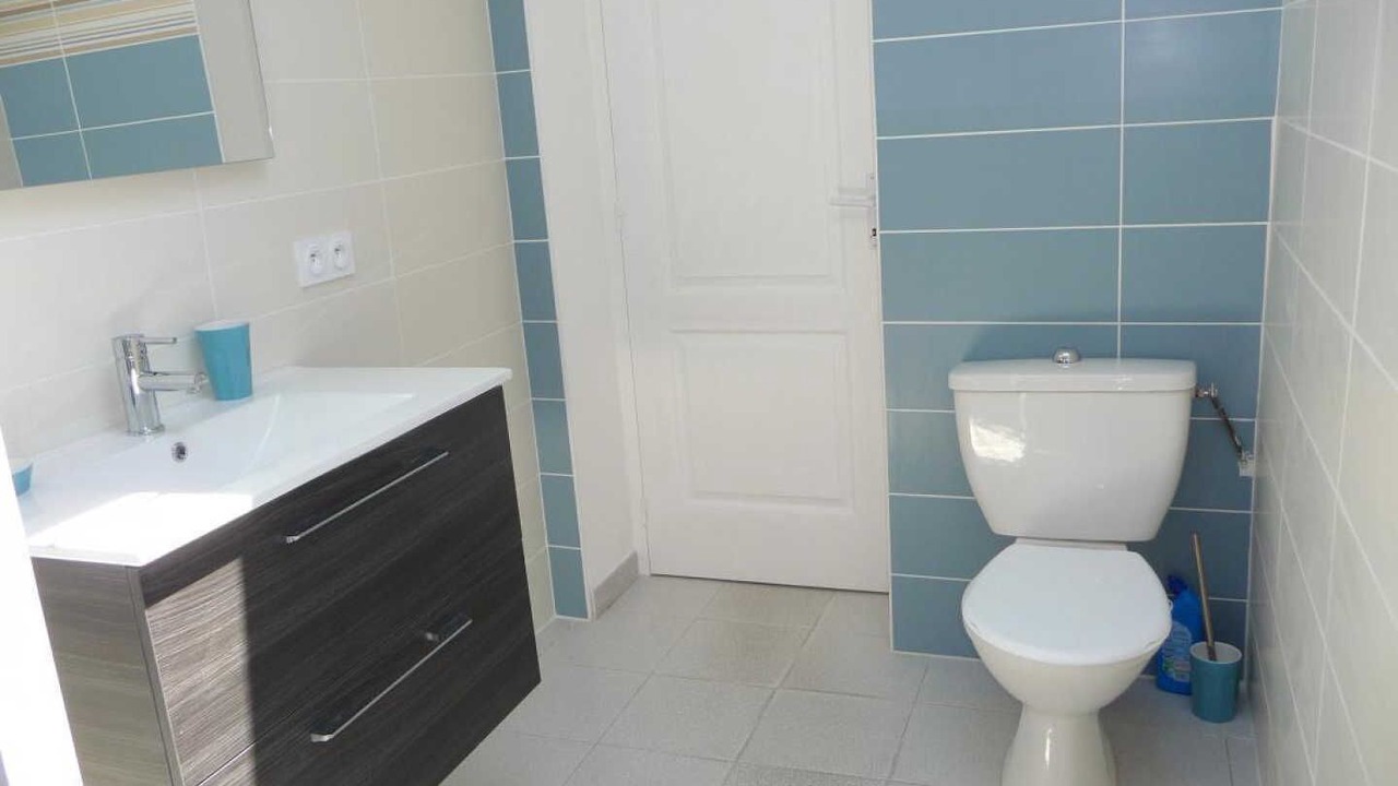 Photo of Bathroom in Villeneuve-de-la-Raho