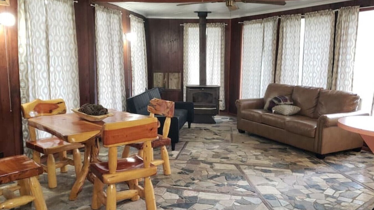 Photo of Livingroom in Elmo