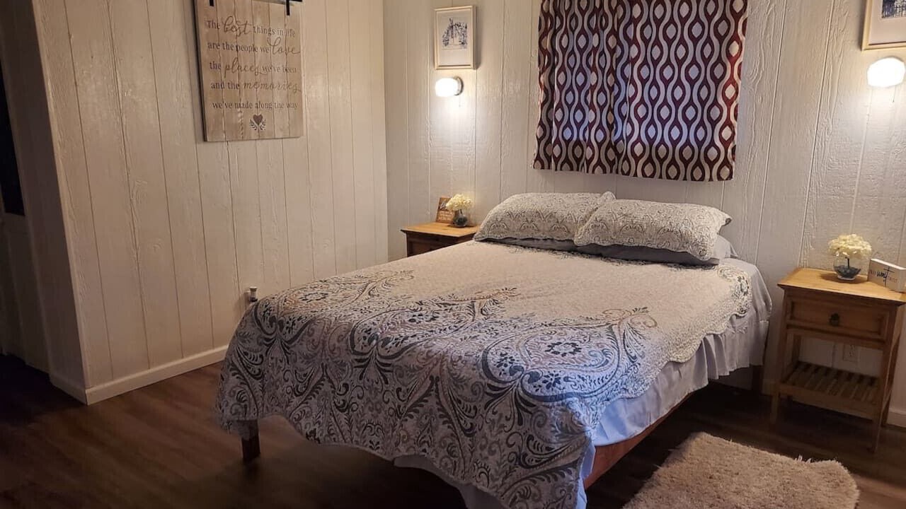 Photo of Bedroom in Elmo