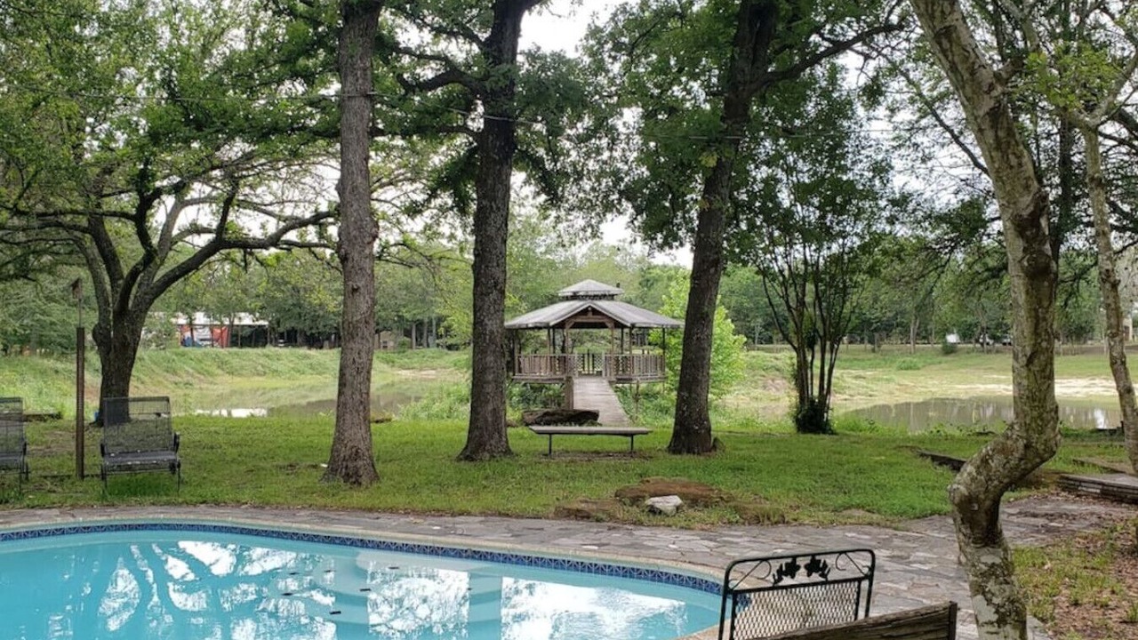 Photo of Outdoor in Elmo