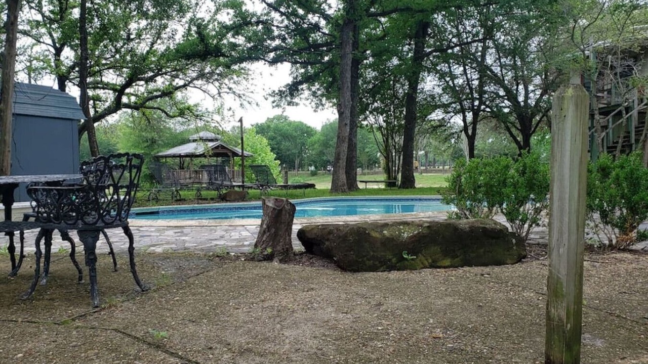 Photo of Outdoor in Elmo