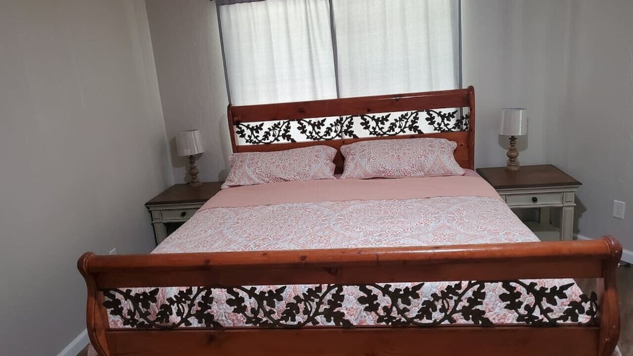 Photo of Bedroom in Elmo