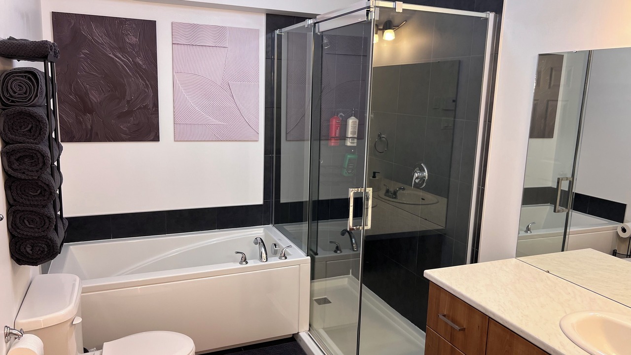 Photo of Bathroom in Plateau