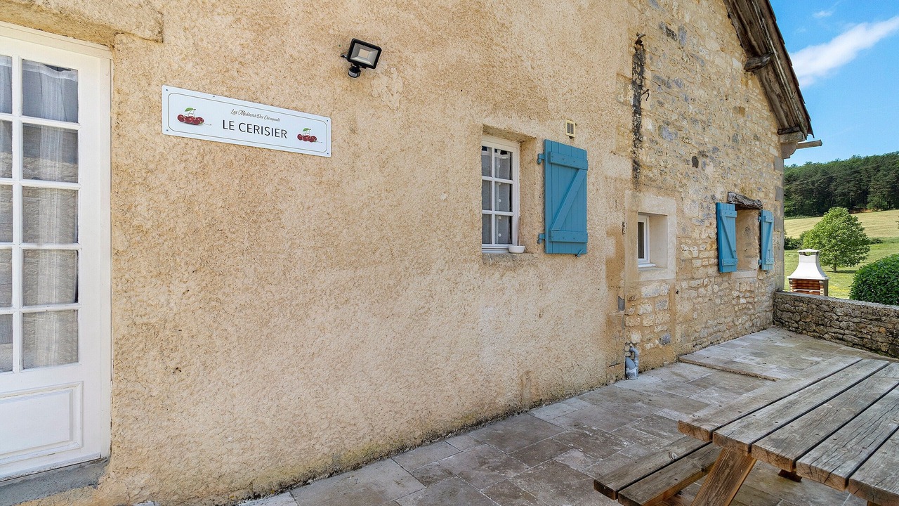 Photo of Outdoor in Jayac