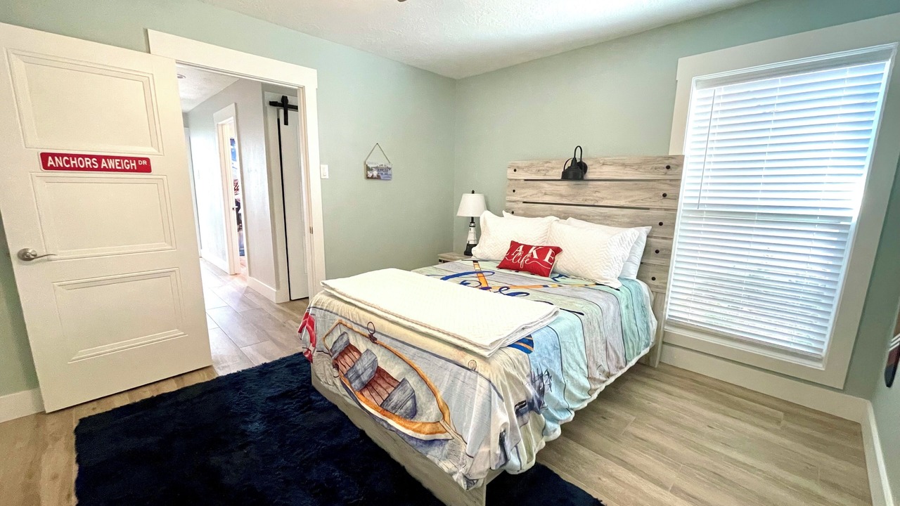 Photo of Bedroom in Walden on Lake Conroe