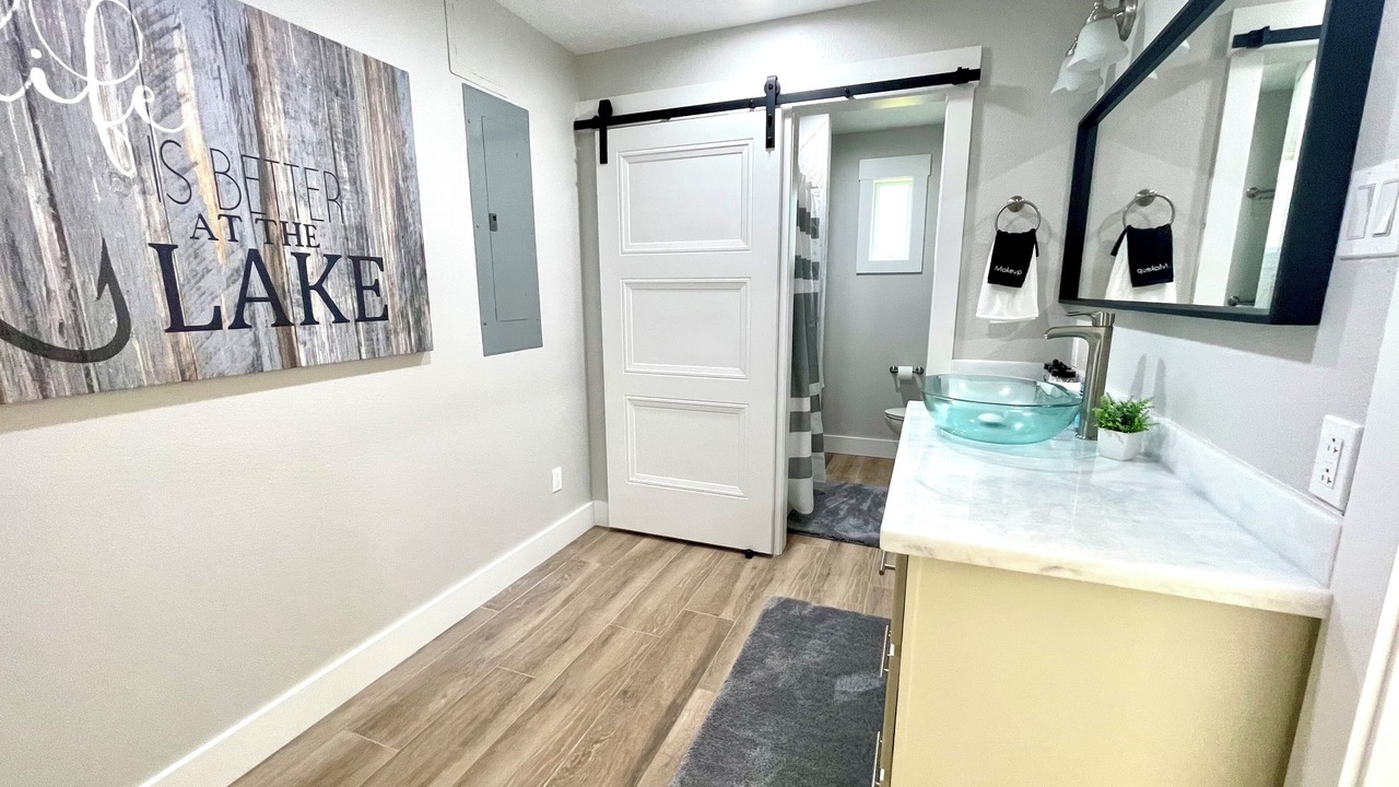 Photo of Bathroom in Walden on Lake Conroe