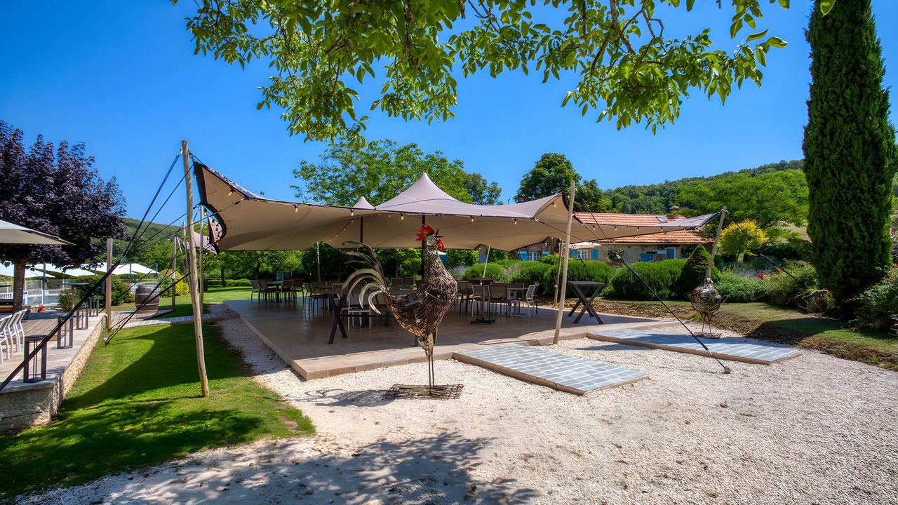 Photo of Outdoor in Jayac