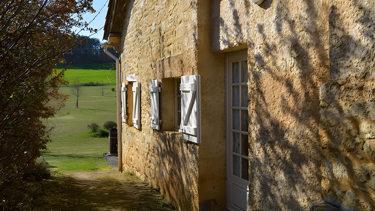 Photo of Outdoor in Jayac