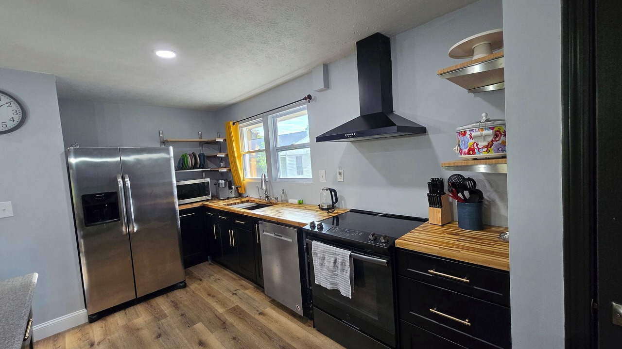 Photo of Kitchen in Oak Ridge